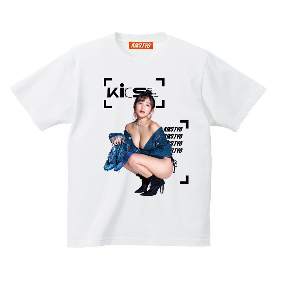 Jun Amaki photo print t-shirt by KIKS TYO
