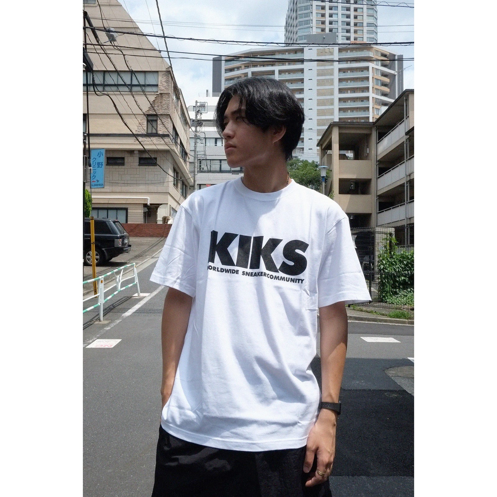 KIKS Tee